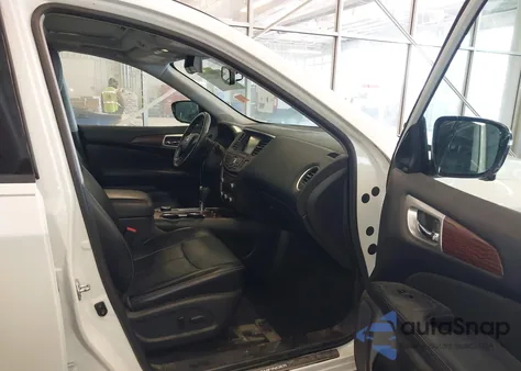 2017 Nissan Pathfinder Platinum из США, поврежденный, VIN 5N1DR2MM0HC663770